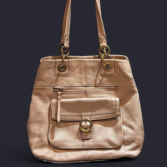 Coach - Picture 1 of 10